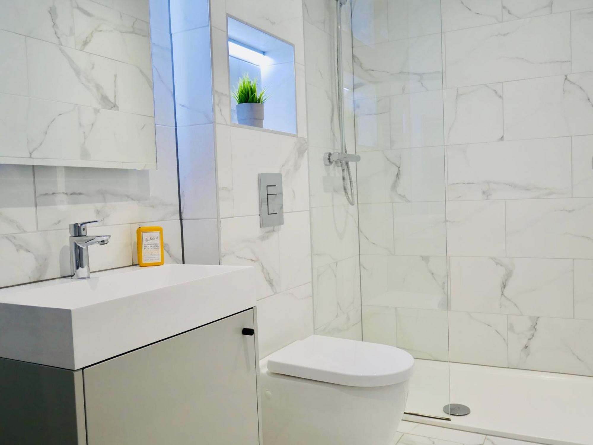 Beautiful Alumpointe Apartment - 400M To The Beach Bournemouth Esterno foto